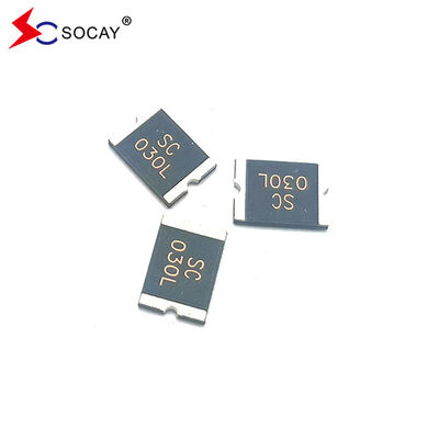 SCF030-2920RB Yüzey Montajı PPTC Yeniden ayarlanabilir sigorta RoHS uyumlu Halogensiz