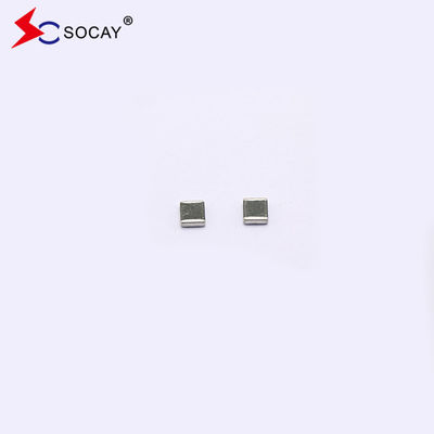 Çok katmanlı seramik çip varistoru SV0402E9R0G0B SMD Tipi Çinko oksit varistörü